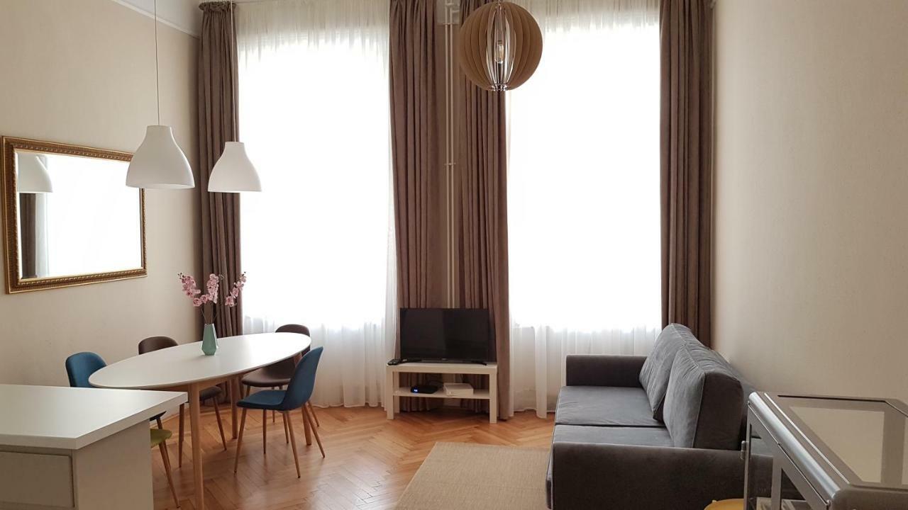 Cbs Apartments 布达佩斯 外观 照片